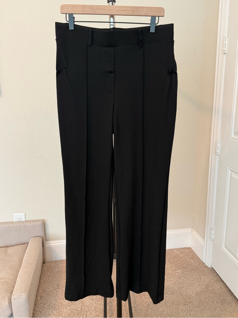 Quince, Ultra-Stretch Ponte Flare Leg Pants, Black, L, 32 length